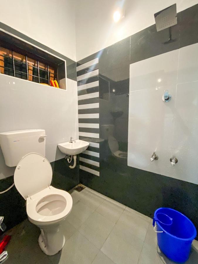 Budget Home Kochi Ngoại thất bức ảnh