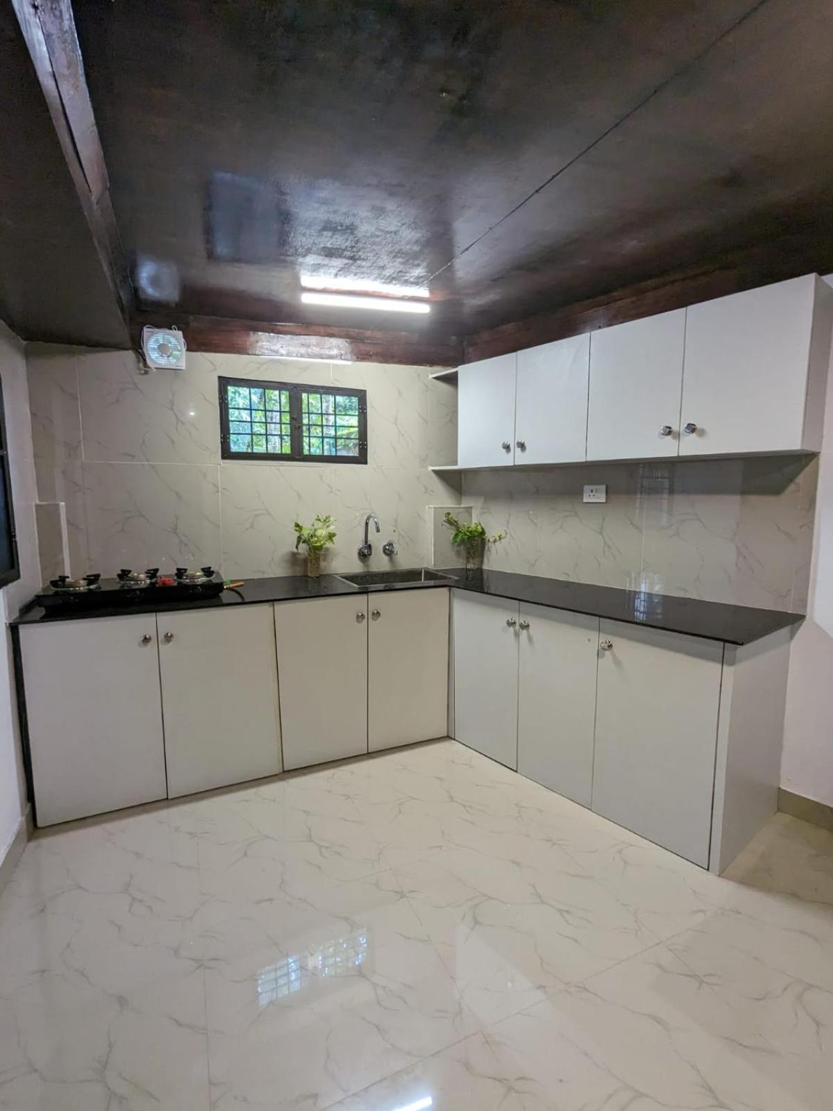 Budget Home Kochi Ngoại thất bức ảnh