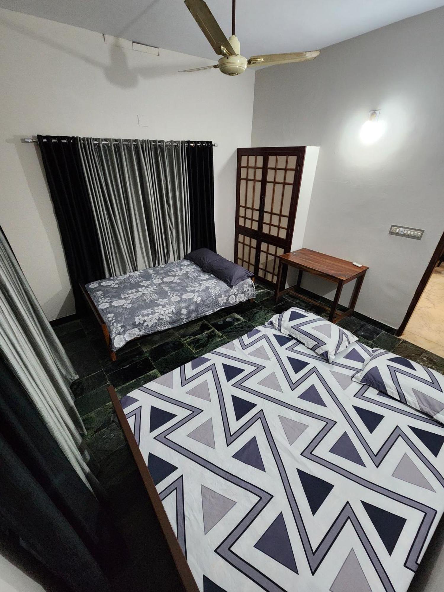 Budget Home Kochi Ngoại thất bức ảnh
